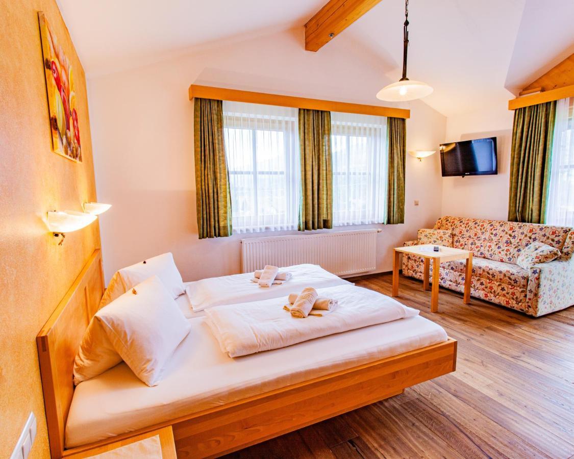 Gaestehaus Hartweger エクステリア 写真