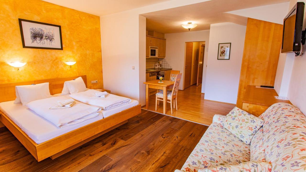 Gaestehaus Hartweger エクステリア 写真
